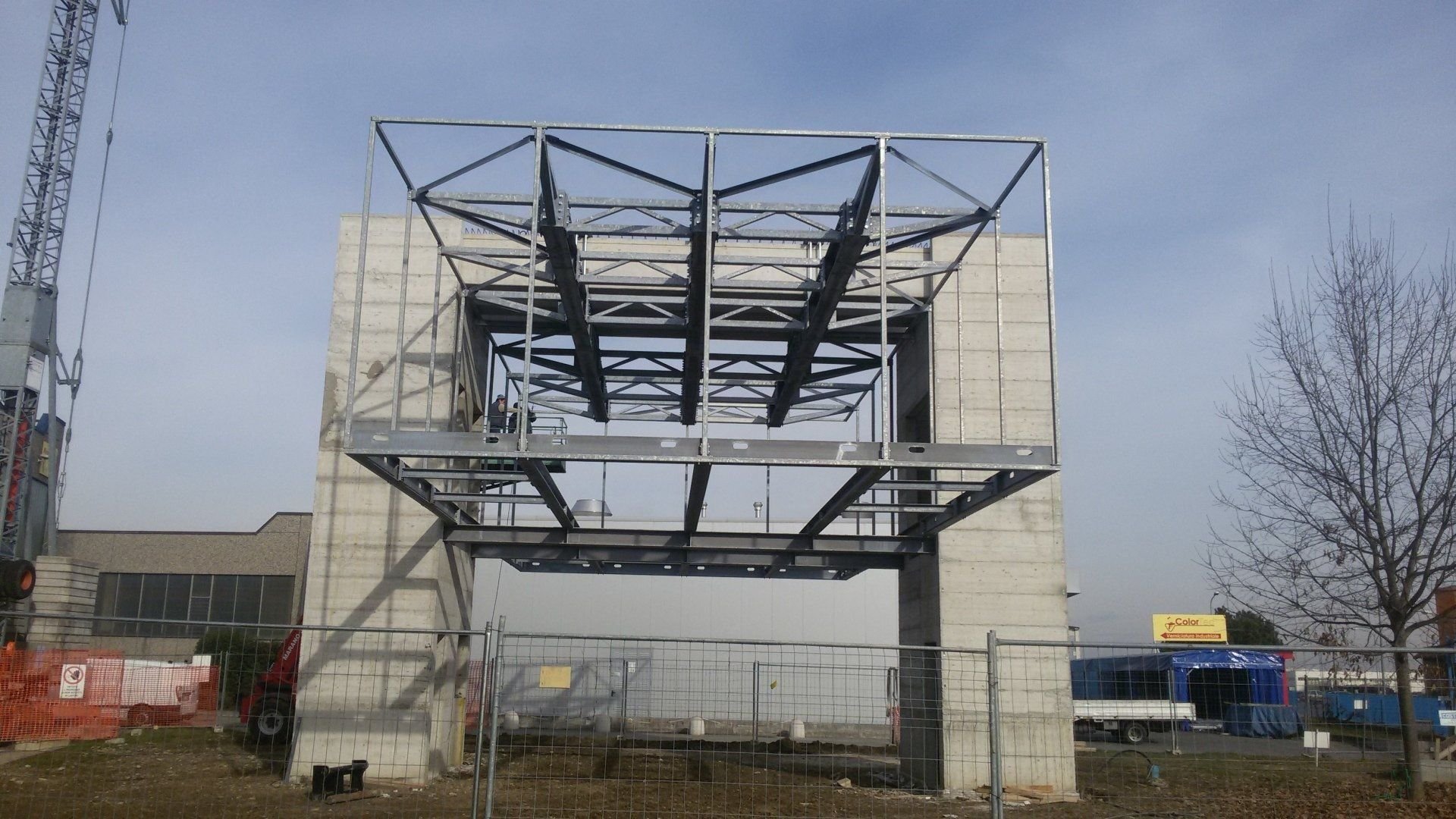 Struttura metallica industriale
